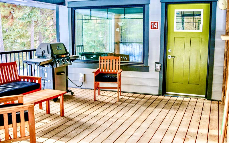 two bedroom cabin - deck